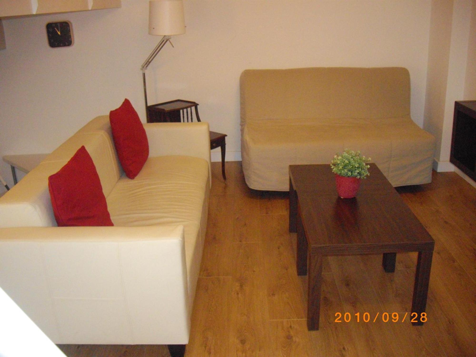 Apartament Clavero *